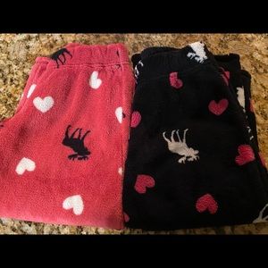 Abercrombie girls pj pants.